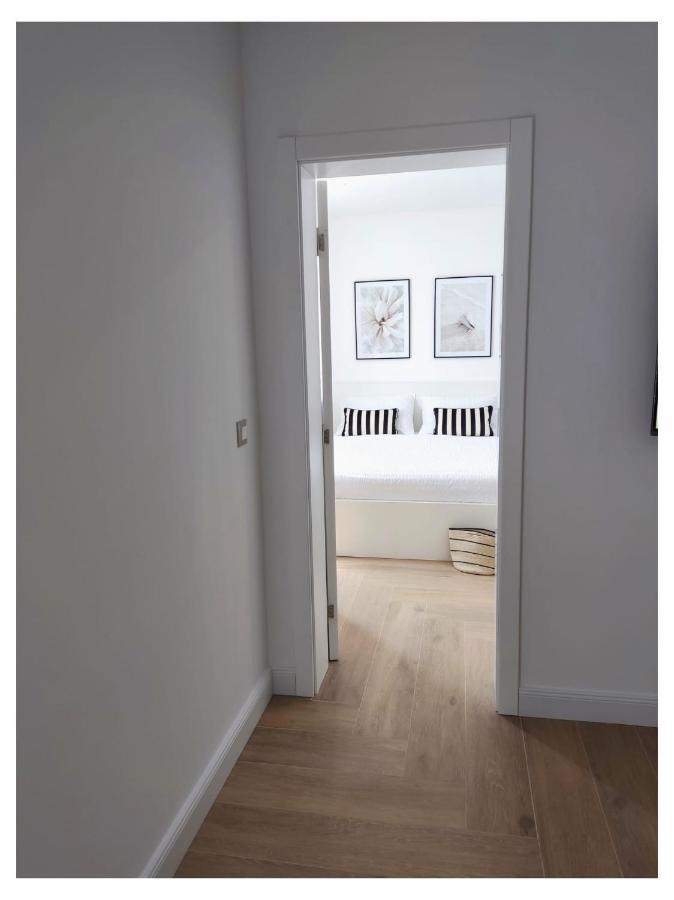 Mina Lux Jelsa Apartment *